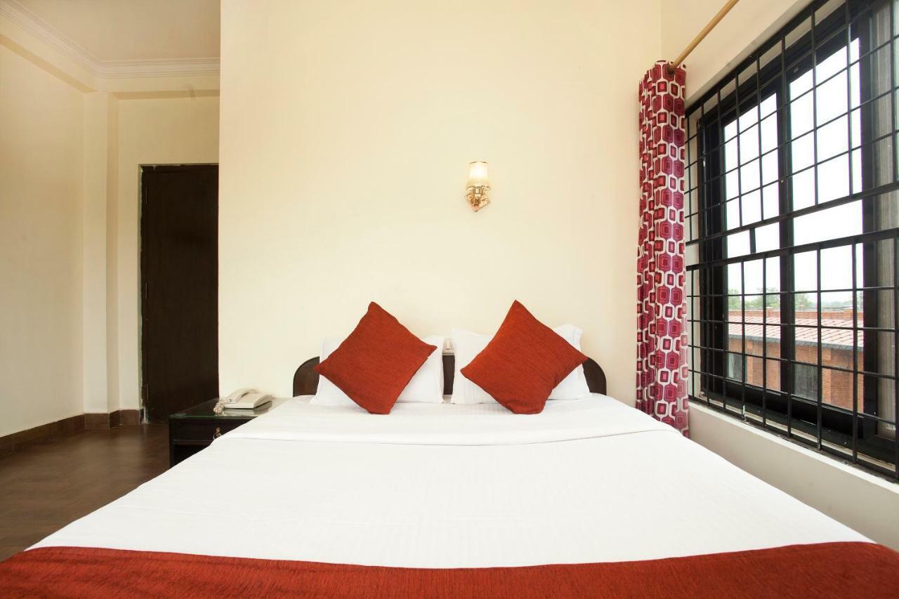 Hotel The Holy Birth Rummindei Esterno foto